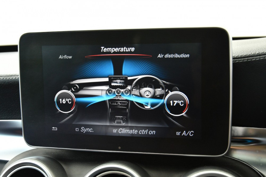 2015 Mercedes-Benz C-class W205 C250 Sedan Image 17