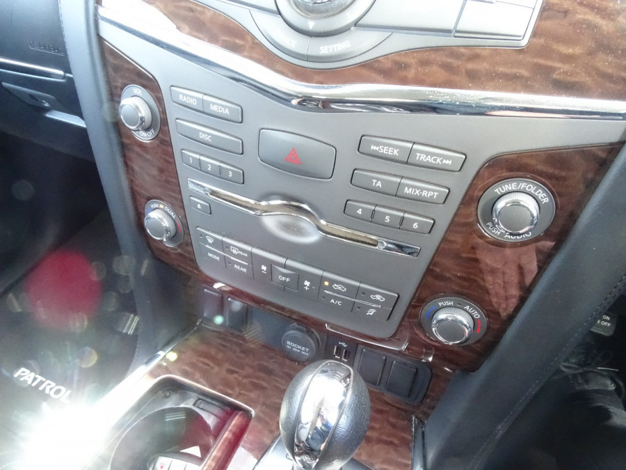2021 Nissan Patrol Y62 Series 5 Ti SUV Image 22