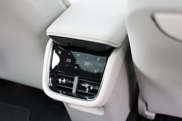 2026 Volvo ES90  Ultra Single Motor Sedan Image 25