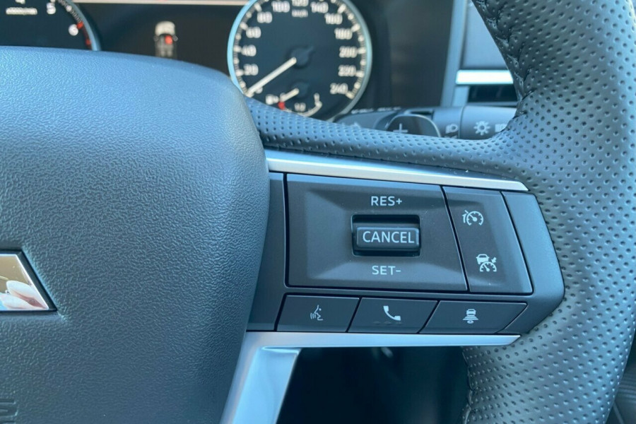 2024 Mitsubishi Outlander ZM LS SUV