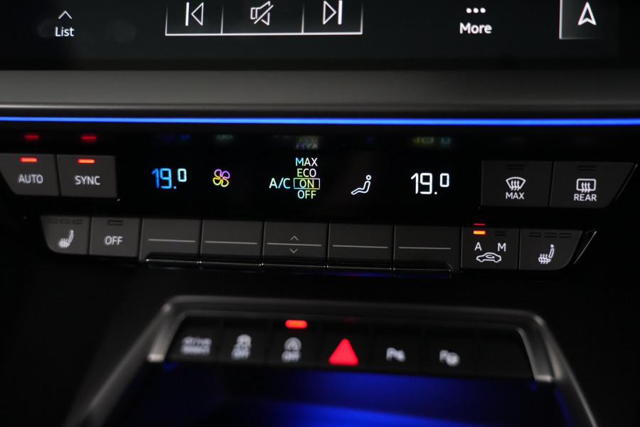 2023 Audi RS 3 Hatch Image 26