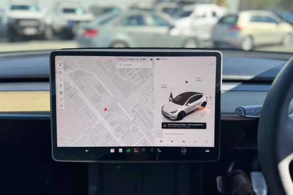 2023 Tesla Model Y  Rear-Wheel Drive SUV Image 19