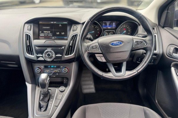 2016 Ford Focus LZ Sport Hatch Image 17