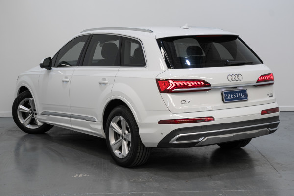 2021 Audi Q7 4M 45 TDI SUV Image 8