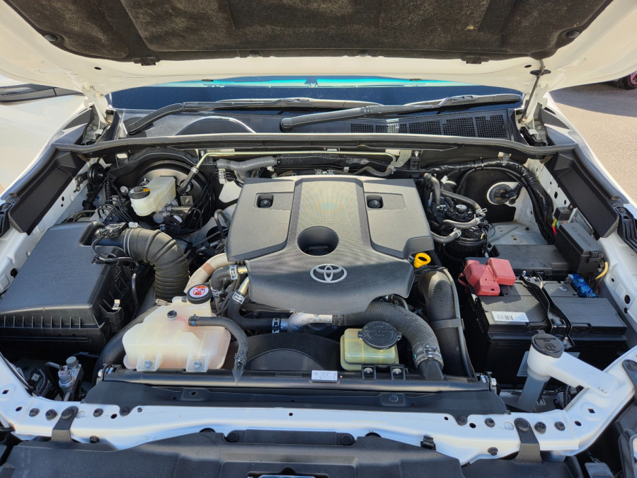 2017 Toyota Fortuner GUN156R GXL SUV Image 21