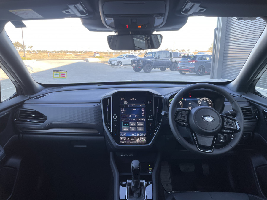 2026 Subaru Forester S6 Hybrid Touring SUV Image 14