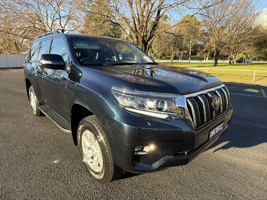 2023 Toyota LandCruiser Prado GDJ150R GXL SUV Image 1