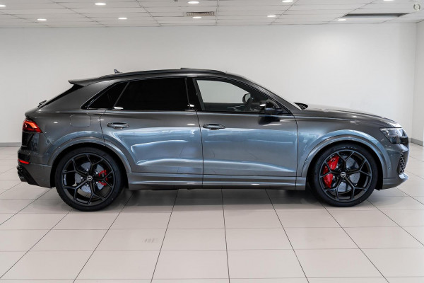 2025 MY26 Audi RS Q8 F1 TFSI SUV image 3