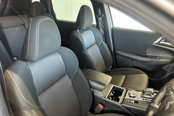 2023 Mitsubishi Outlander ZM LS SUV Image 8