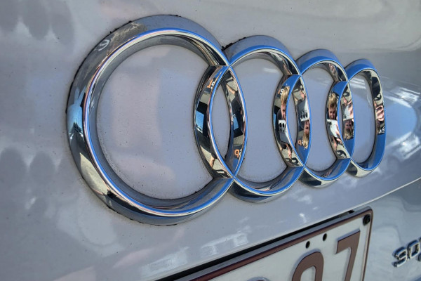 2012 Audi A5 8T  Hatch Image 13