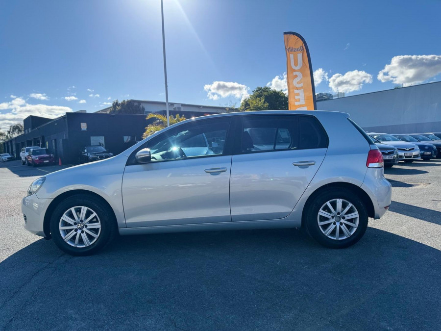 2011 MY12 Volkswagen Golf VI 90TSI Trendline Hatch Image 11