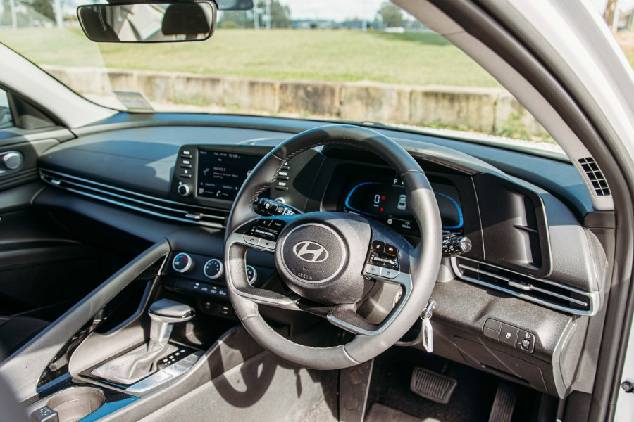 2024 MY25 Hyundai i30 CN7.V2  Sedan Image 31