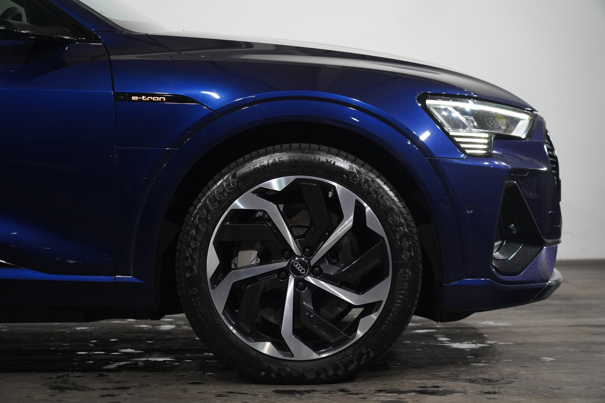 2020 Audi E-tron 50 Quattro Hatch Image 5