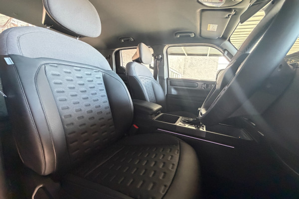 2025 MY26 Kia Tasman TK SX+ Ute Image 14