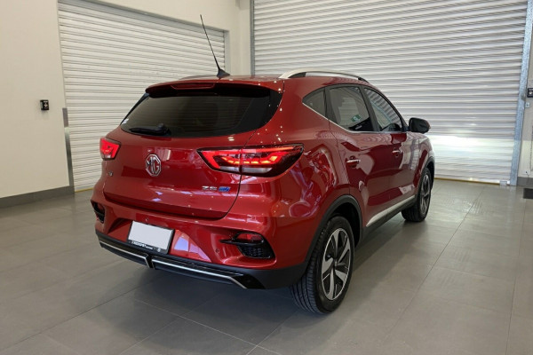 2023 MG ZS Essence SUV