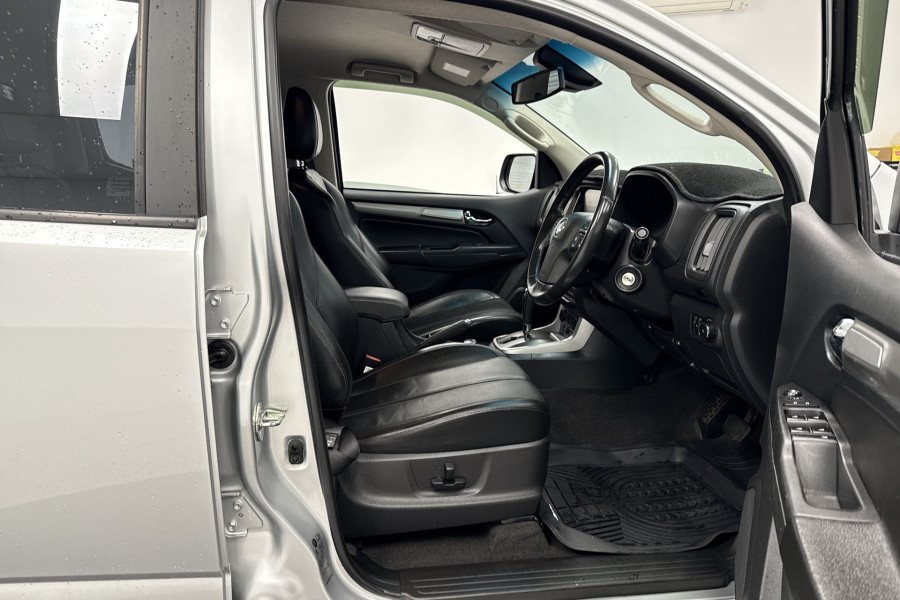 2017 MY18 Holden Colorado RG Storm Crew Cab Pickup Image 19