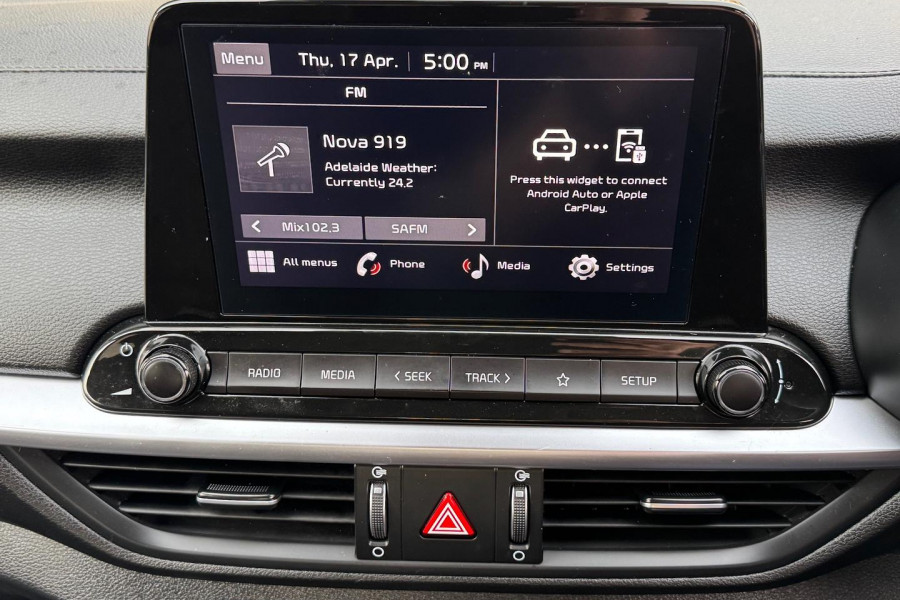 2021 MY1  Kia Cerato BD Sport Hatch Image 15