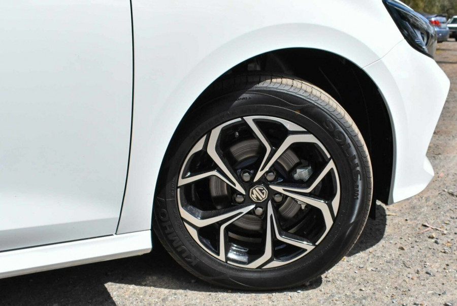 2024 MG MG5 AP32 Essence Sedan Image 10