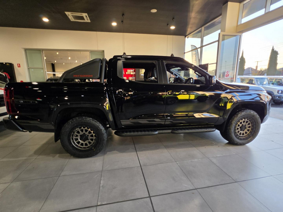2026 Mitsubishi Triton MV Raider Ute Image 4