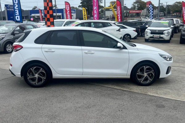 2023 Hyundai i30 PD.V4  Hatch Image 3