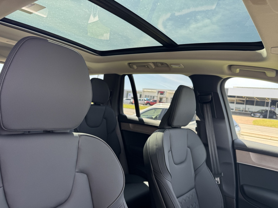 2025 MY26 Volvo XC90 L Series Plus B5 Bright SUV Image 15