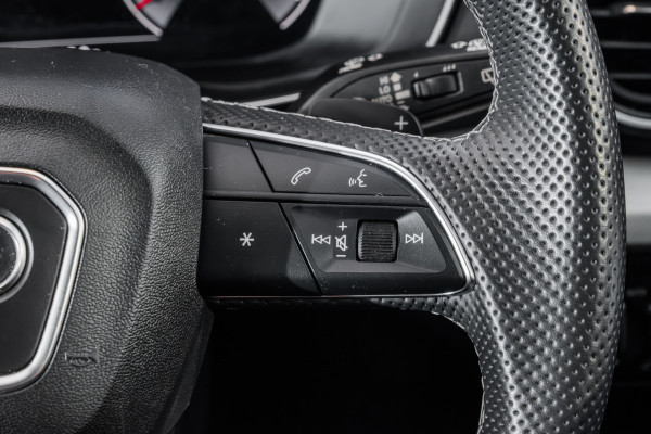 2022 Audi Q5 FY 45 TFSI S Line SUV image 12