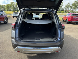 2023 [THIS VEHICLE IS SOLD] image 5