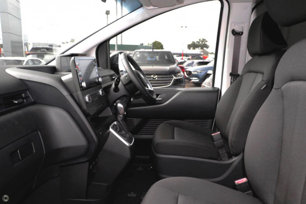 2026 Hyundai Staria Load US4.V3  Van Image 8