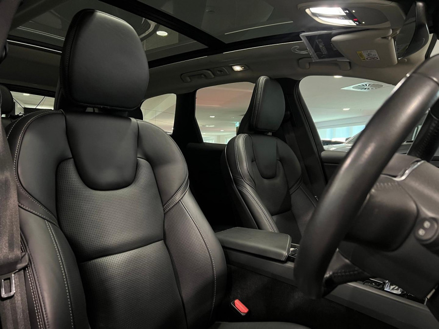 2022 Volvo XC60 UZ B5 Inscription SUV Image 19
