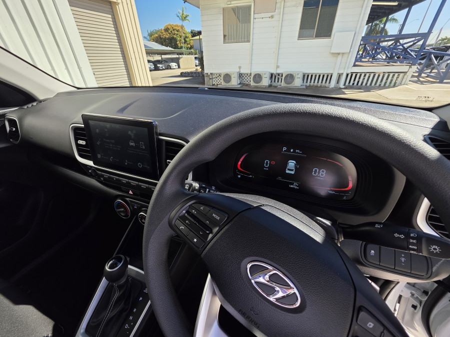 2025 Hyundai Venue QX.V5  SUV Image 16