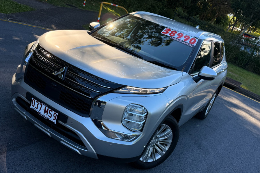 2022 MY24 Mitsubishi Outlander ZM LS SUV Image 6