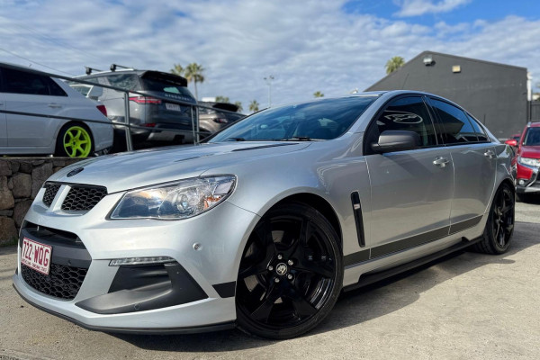 2016 HSV Clubsport Gen F2 R8 SV Black Sedan Image 2