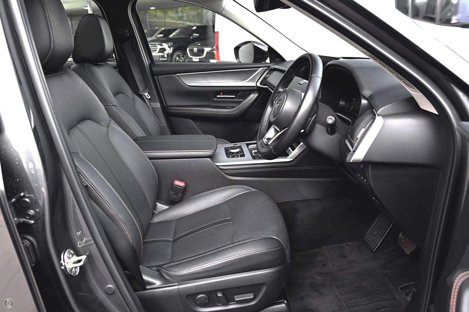 2025 Mazda CX-60 KH Series G40e GT SUV Image 6