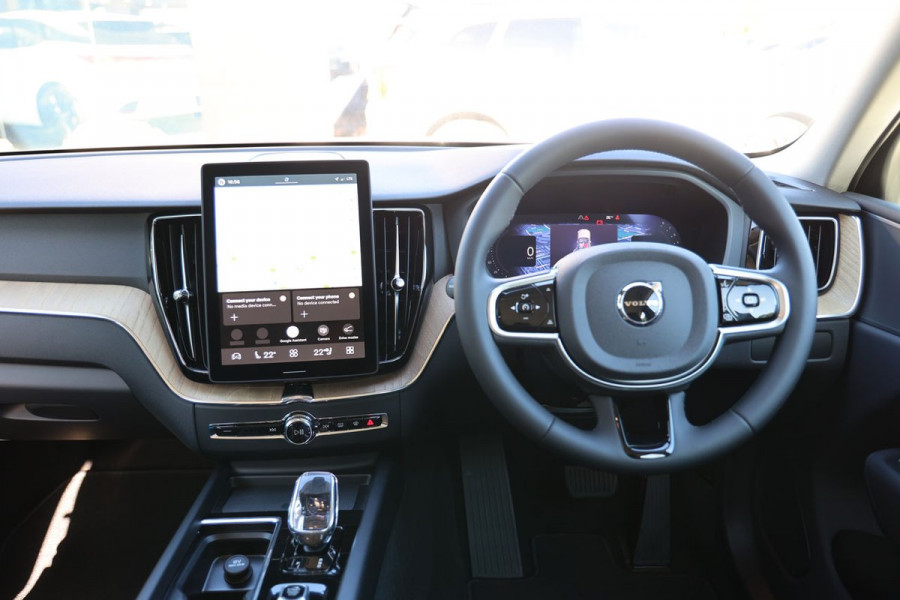 2025 MY26 Volvo XC60 UZ Plus B5 Bright SUV Image 30