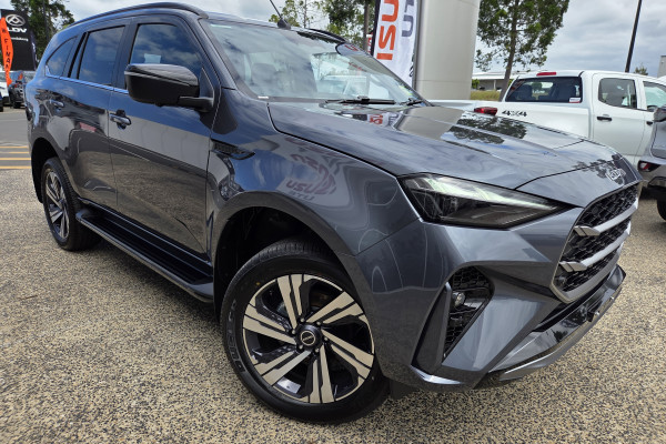 2026 Isuzu MU-X RJ LS-T SUV Image 1