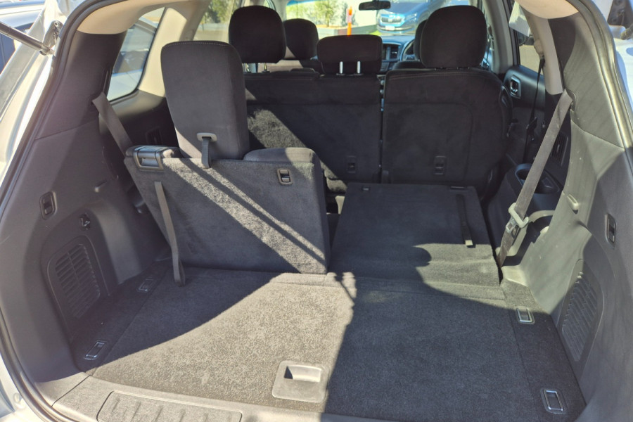 2016 MY15 Nissan Pathfinder R52 ST SUV Image 17