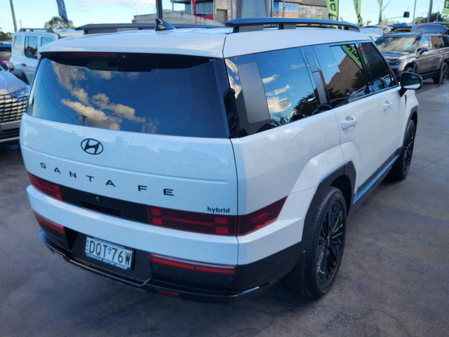 2024 MY25 Hyundai Santa Fe MX5.V1 Hybrid Calligraphy SUV Image 3