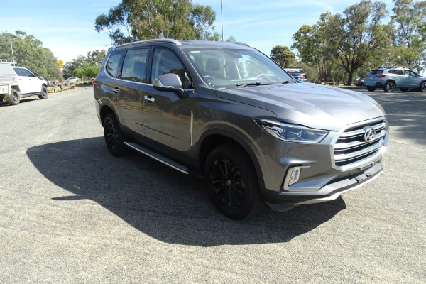 2022 MY21 LDV D90 SV9A Executive SUV Image 2