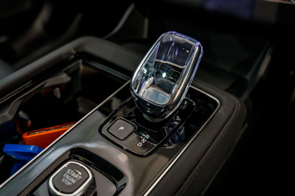 2026 Volvo XC90 L Series Black Edition SUV Image 21