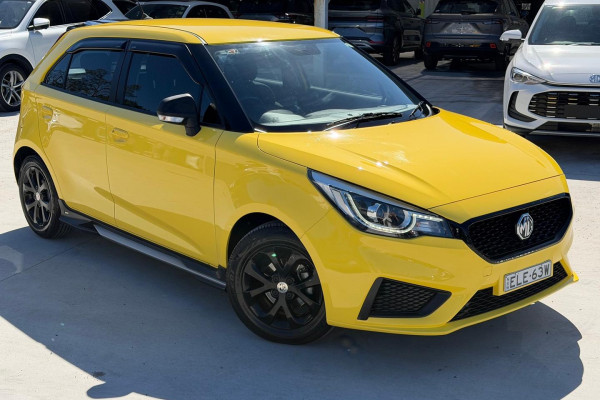 2020 MG MG3 SZP1 Core Hatch Image 11