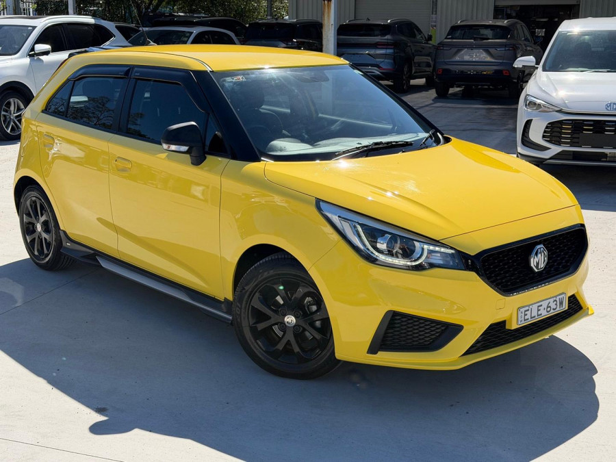 2020 MG MG3 SZP1 Core Hatch Image 11