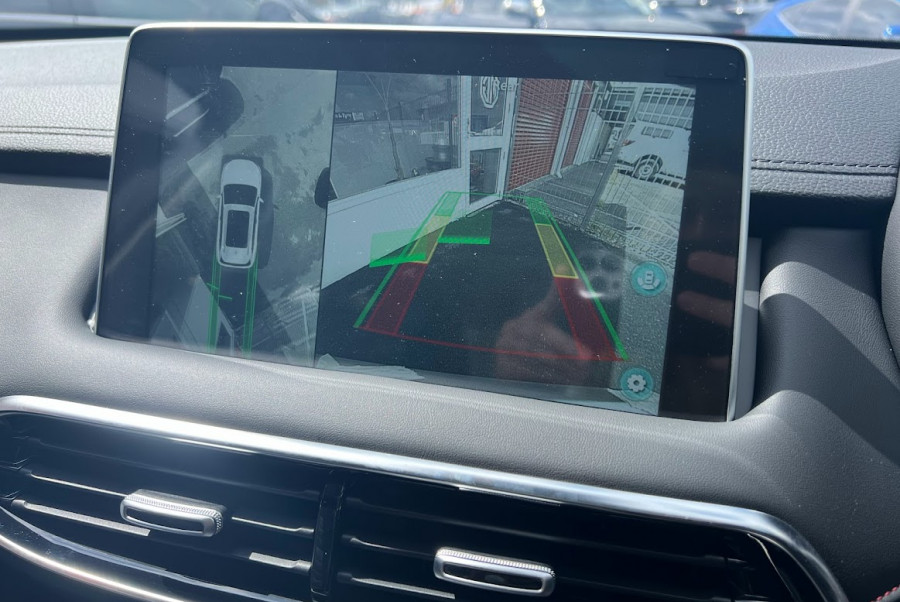 2023 MG HS Plug-in Hybrid SAS23 Essence SUV Image 12