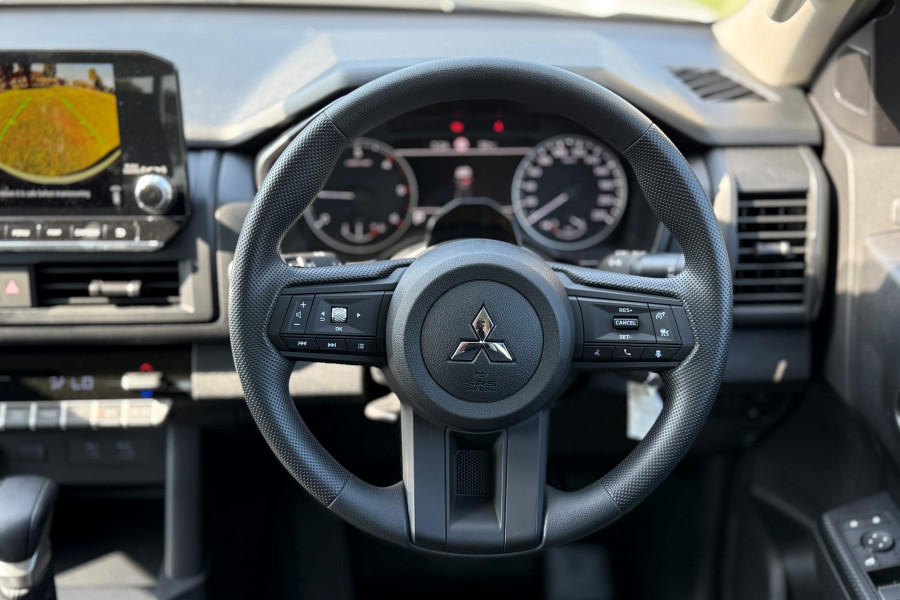 2024 Mitsubishi Triton MV GLX Ute Image 14