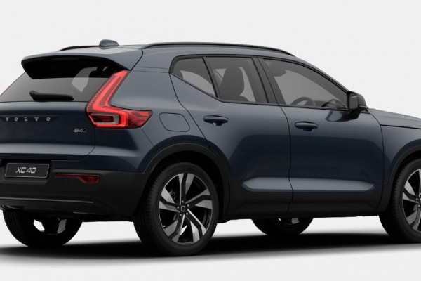 2026 Volvo XC40 XZ Ultra B4 Dark SUV Image 3