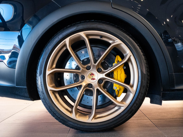 2022 Porsche Cayenne Turbo GT Coupe image 28