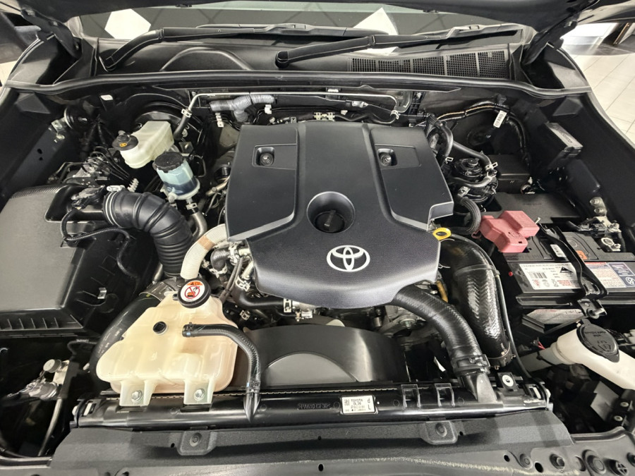 2024 Toyota HiLux GUN126R Rogue 48V Ute Image 23