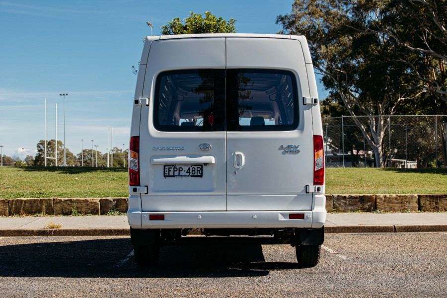 2023 LDV V80  LWB Van Image 12