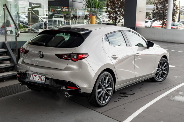 2025 Mazda 3 BP Series G20 Evolve Hatch Image 2