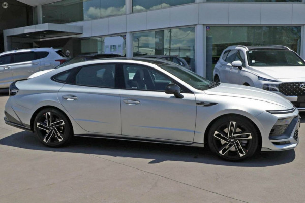 2026 Hyundai Sonata DN8.V4 N Line Sedan Image 3