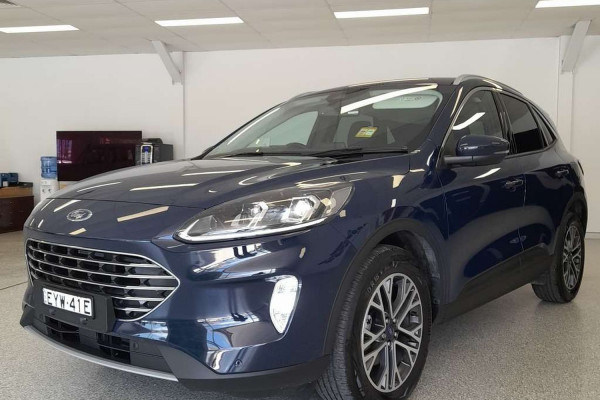 2022 Ford Escape ZH  SUV